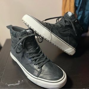 Gortex Hightop Vans 9.5